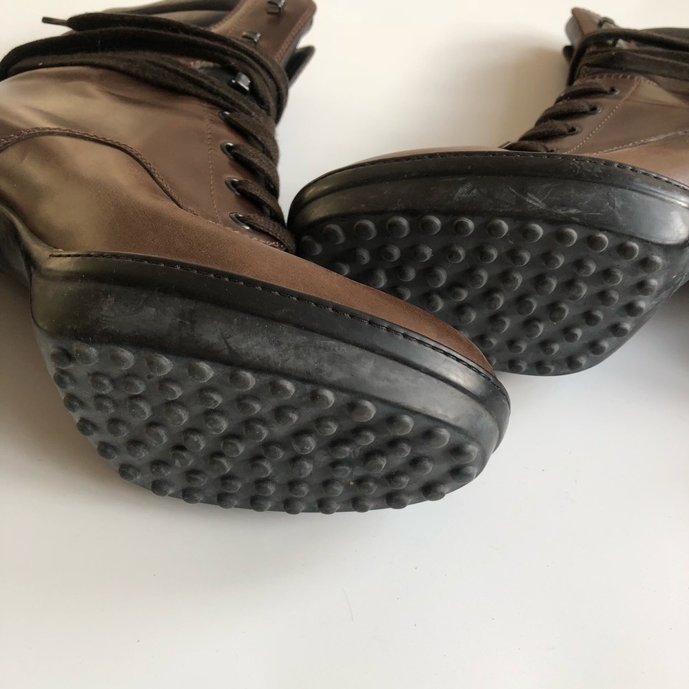 || TOD’S || Leather Heeled Lace Booties - Picture 3 of 8